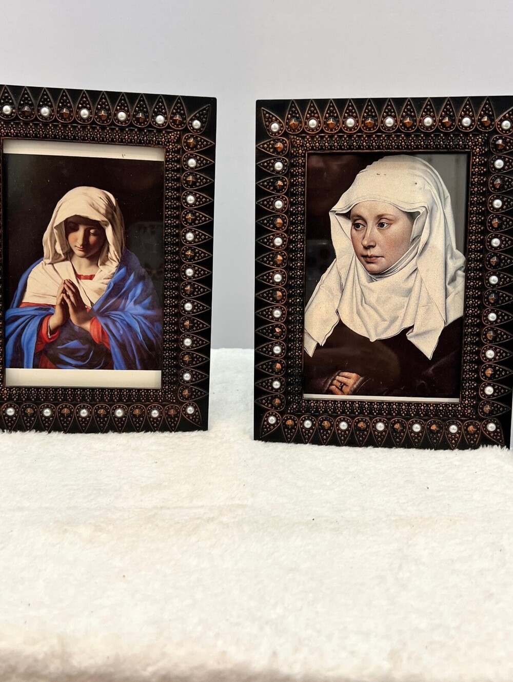 Vintage Burnes Metal Picture Frames Pair 4x6 Pearl Jewel Ornate National Gallery